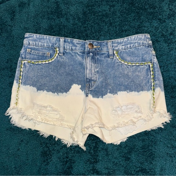 Free People Acid Wash Denim Cutoff Jean shorts Size 28 - Picture 1 of 12